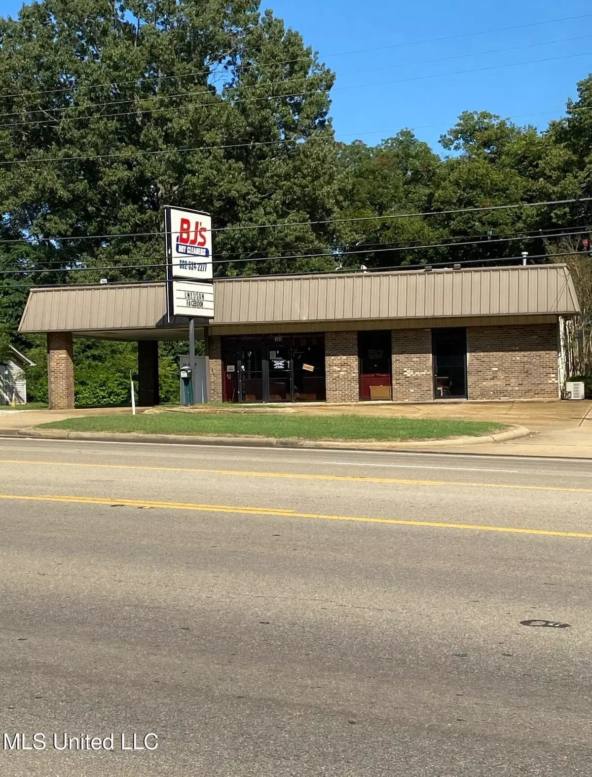 New Albany, MS 38652,108 State Highway 15 S