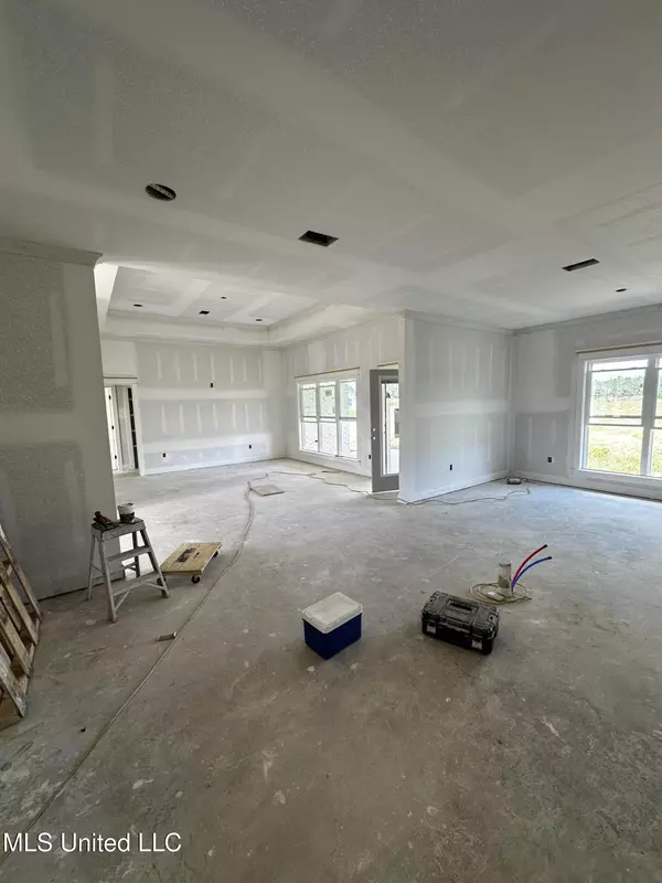 Lucedale, MS 39452,25960 Yellow Bluff Road