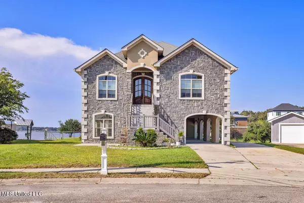 Biloxi, MS 39532,742 Sharon Hills Drive