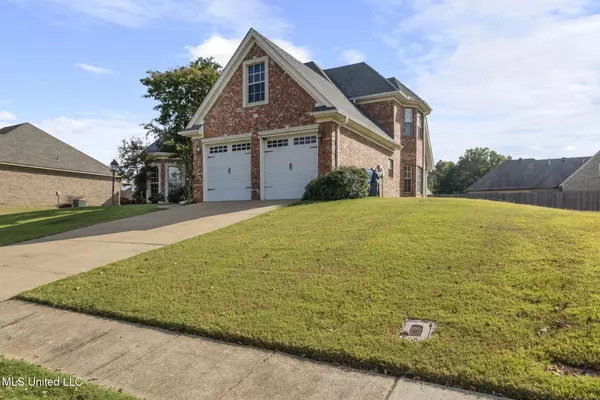 Hernando, MS 38632,69 Lake Pointe Drive