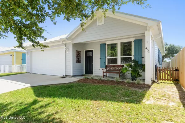 404 Ramaux Street, Bay Saint Louis, MS 39520