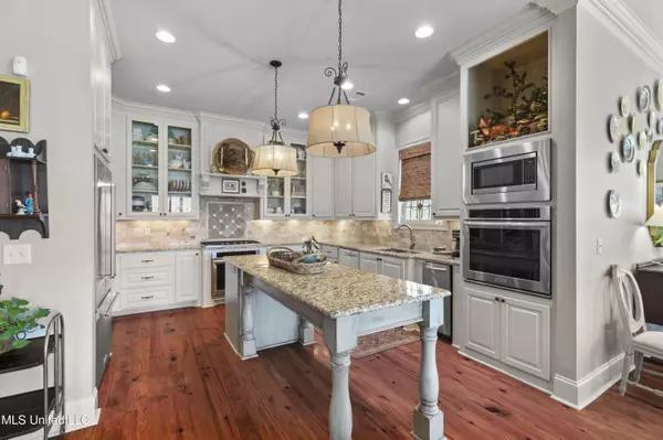 Madison, MS 39110,123 Harbor View Drive