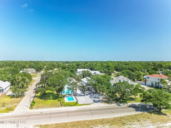 Long Beach, MS 39560,1006 E Beach Boulevard