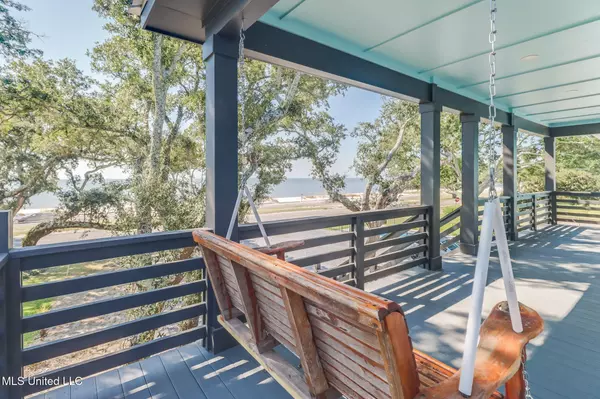 Long Beach, MS 39560,1006 E Beach Boulevard