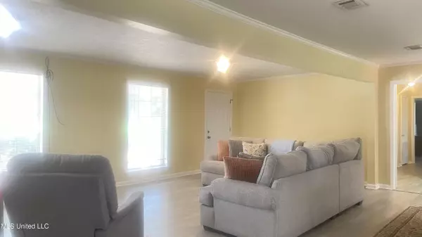 Forest, MS 39074,9855 Highway 501