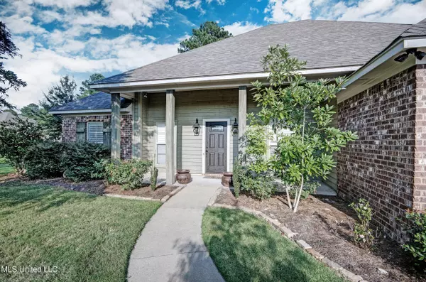 100 Memory Lane, Madison, MS 39110