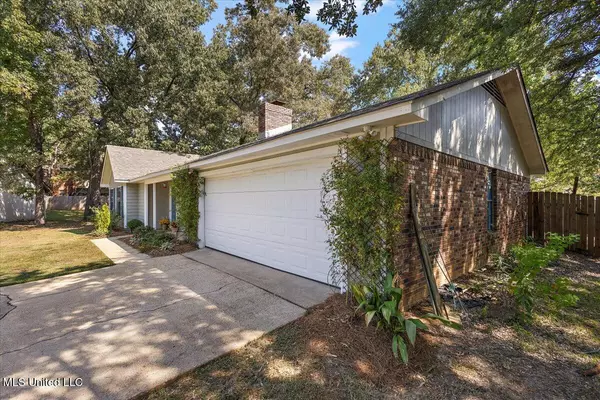 Clinton, MS 39056,103 Casa Urbano Drive