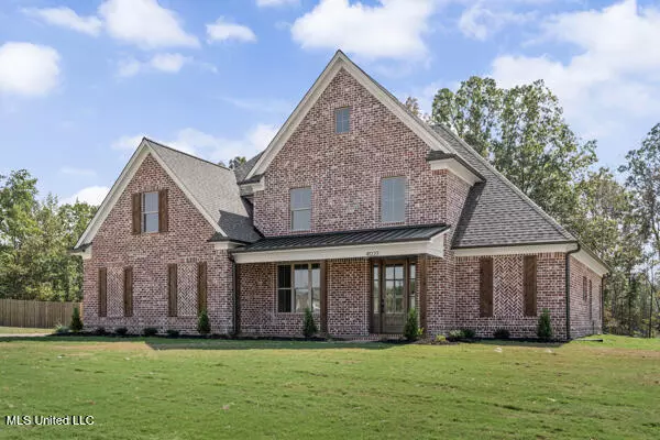 14227 Hidden Loop,  Byhalia,  MS 38611