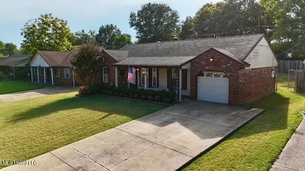 Southaven, MS 38671,8147 Charleston Drive