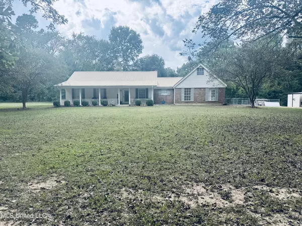 2 Pin Oak Drive, Natchez, MS 39120