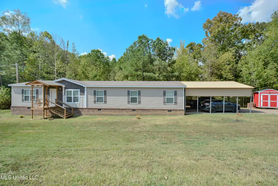 24 Crimsonwood Drive, Byhalia, MS 38611