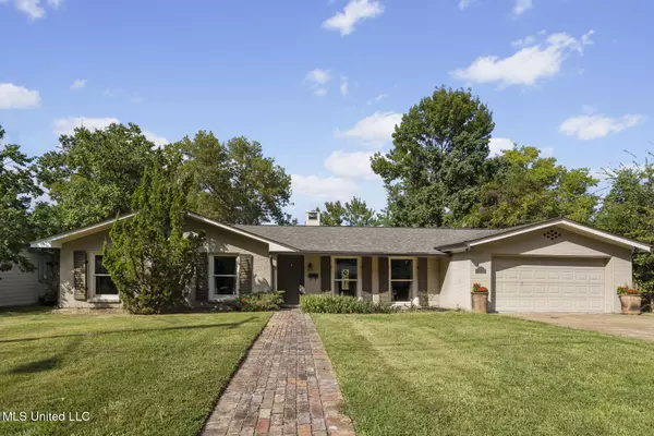 1534 Brecon Drive, Jackson, MS 39211