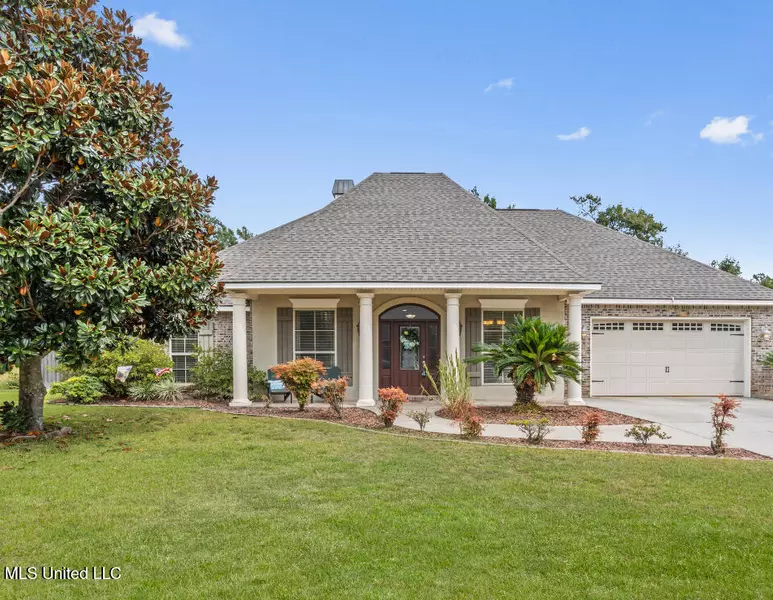 136 Sea Oaks Boulevard, Long Beach, MS 39560