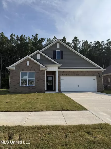 56 Harvest Dance Drive, Byhalia, MS 38611