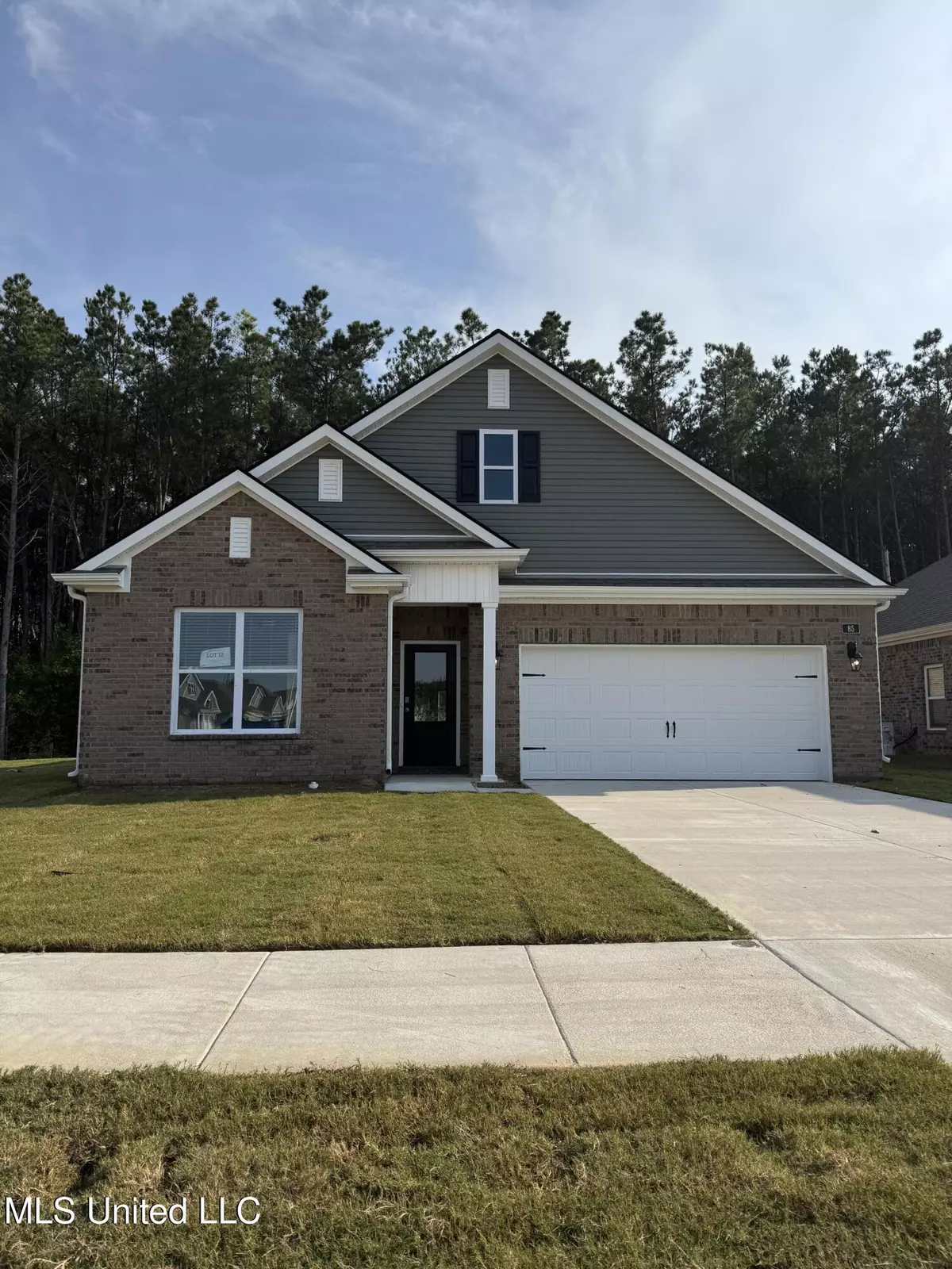 Byhalia, MS 38611,56 Harvest Dance Drive