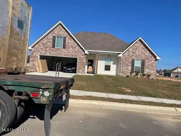 15 Cameron Cove, Long Beach, MS 39560