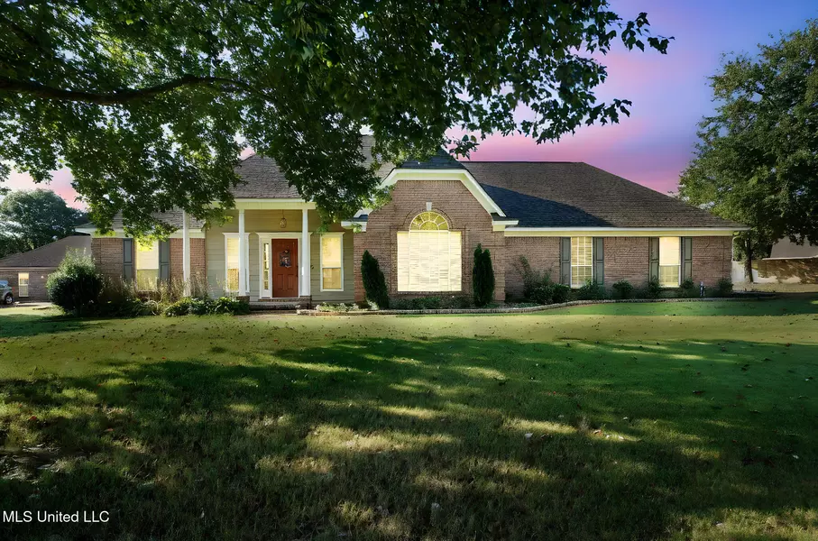 4308 Pinehurst Boulevard, Southaven, MS 38672