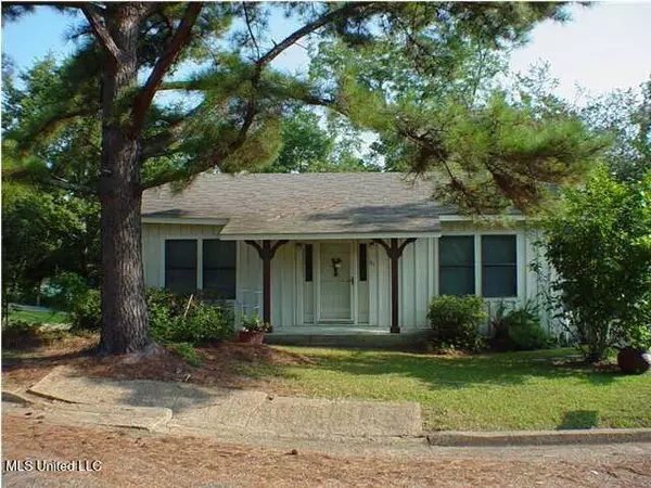 101 NE 3rd Street, Magee, MS 39111