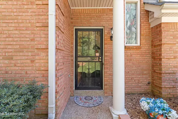 Southaven, MS 38671,1327 Fox Chase Drive