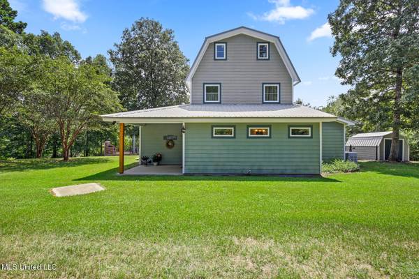 203 John Henry Lake Road, Poplarville, MS 39470