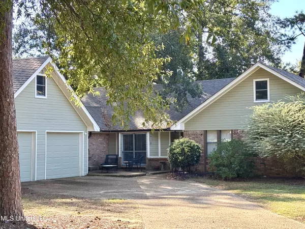 149 Stonegate Drive, Madison, MS 39110