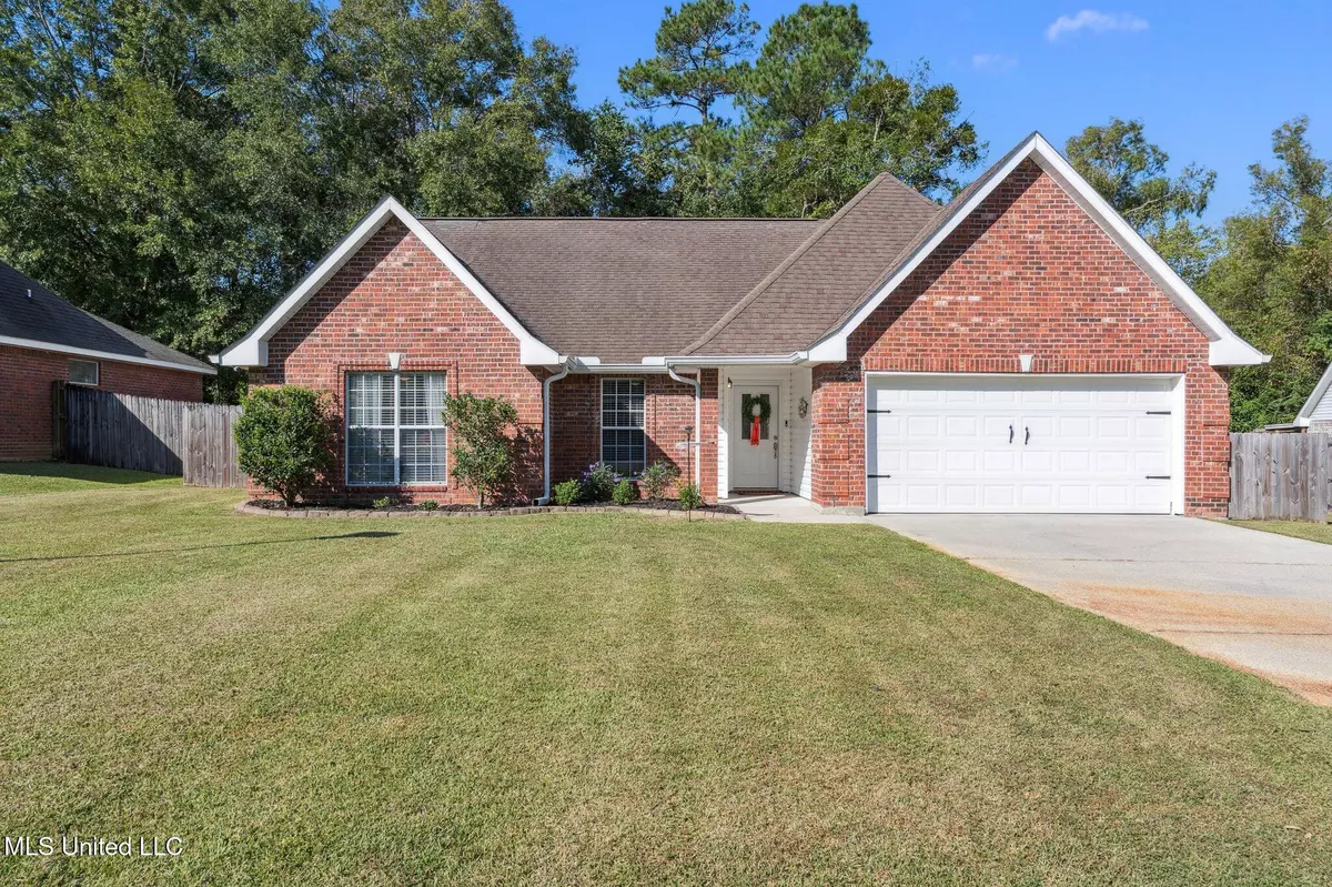 Vancleave, MS 39565,14342 Oak View Circle