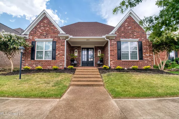 4838 N Terrace Stone Drive, Olive Branch, MS 38654