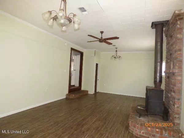 Natchez, MS 39120,1304 Westwood Road