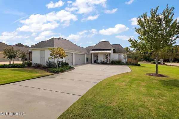 201 Harris Circle, Gluckstadt, MS 39110