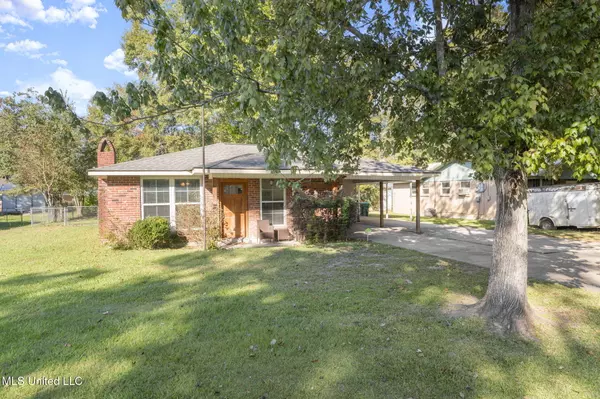 1455 Clinton Drive, Denham Springs, LA 70726