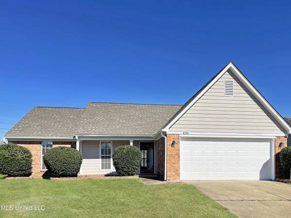 6290 E Oak Run Drive, Olive Branch, MS 38654