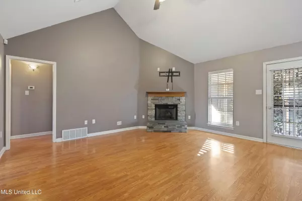 Southaven, MS 38671,5393 Peppermill Drive