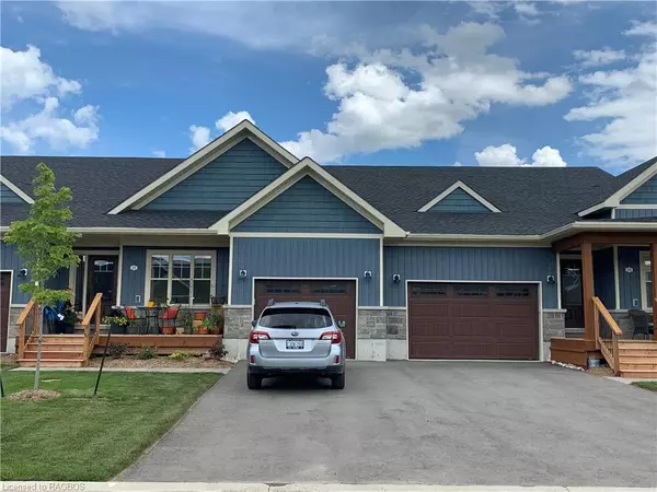 Saugeen Shores, ON N0H 2C3,66 Eagle Court #13