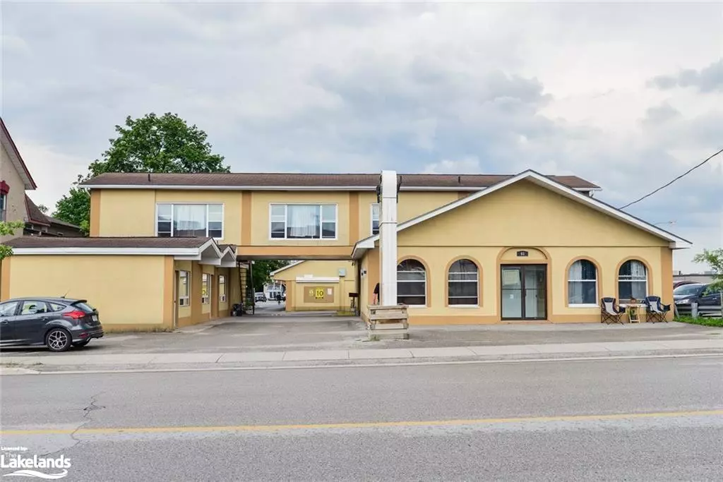 Orillia, ON L3V 1S2,65 Colborne Street E