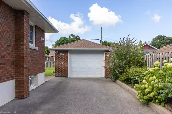 St. Catharines, ON L2M 5Y5,4 Glenellen Drive