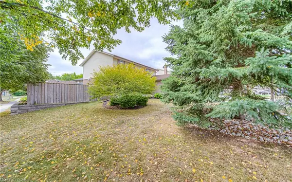 Kitchener, ON N2P 1S6,144 Pathfinder Crescent