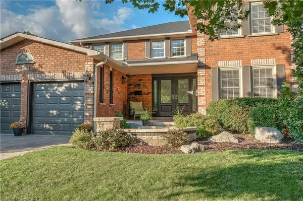 Oakville, ON L6M 2J9,1463 Greenridge Circle