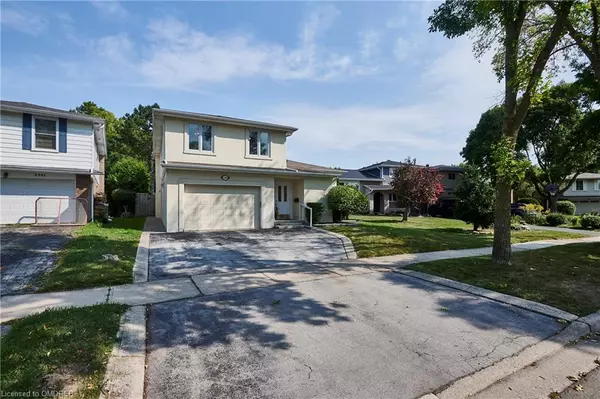 Oakville, ON L6L 2H5,2393 Ventura Drive