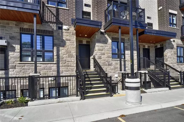 Cambridge, ON N3C 2V3,408 Guelph Avenue #204