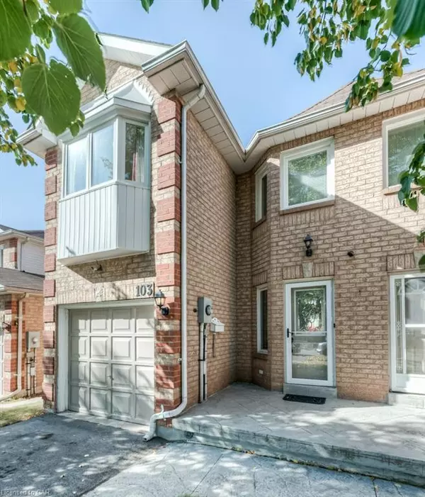 Oakville, ON L6H 6E2,2350 Grand Ravine Drive #103