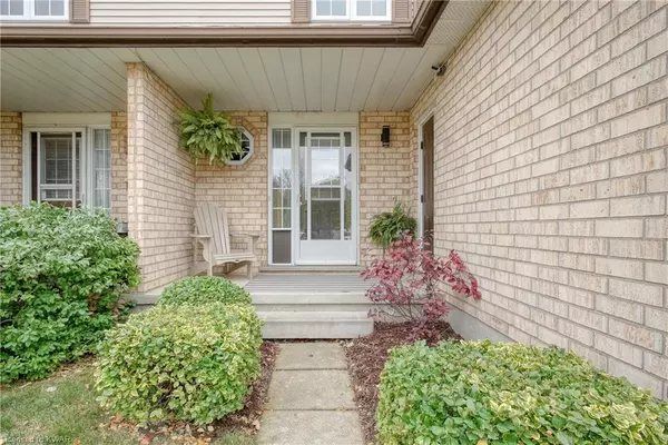 Kitchener, ON N2B 3V4,15 Misty Street