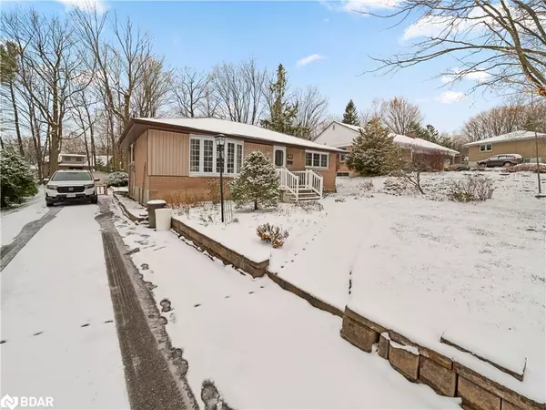 Orillia, ON L3V 5J8,40 Dalton Crescent S