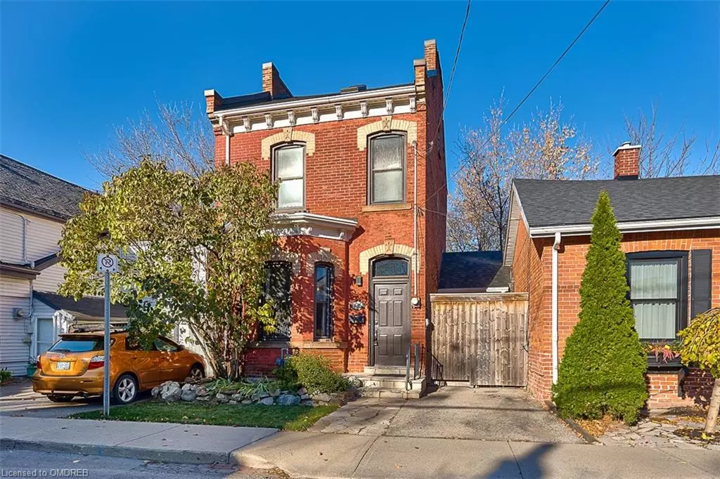 Hamilton, ON L8P 1S3,276 Hunter Street W