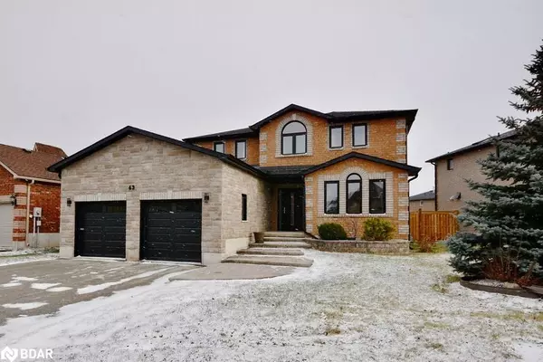 Barrie, ON L4M 7K2,63 Sun King Crescent