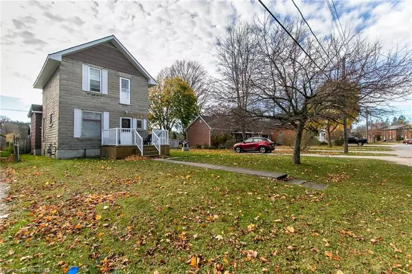 Owen Sound, ON N4K 3T4,819 11th Street W