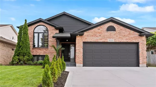 Niagara Falls, ON L2H 3E9,8000 Woodsview Crescent