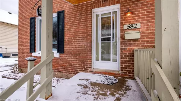 Owen Sound, ON N4K 3X4,582 13th Street A W