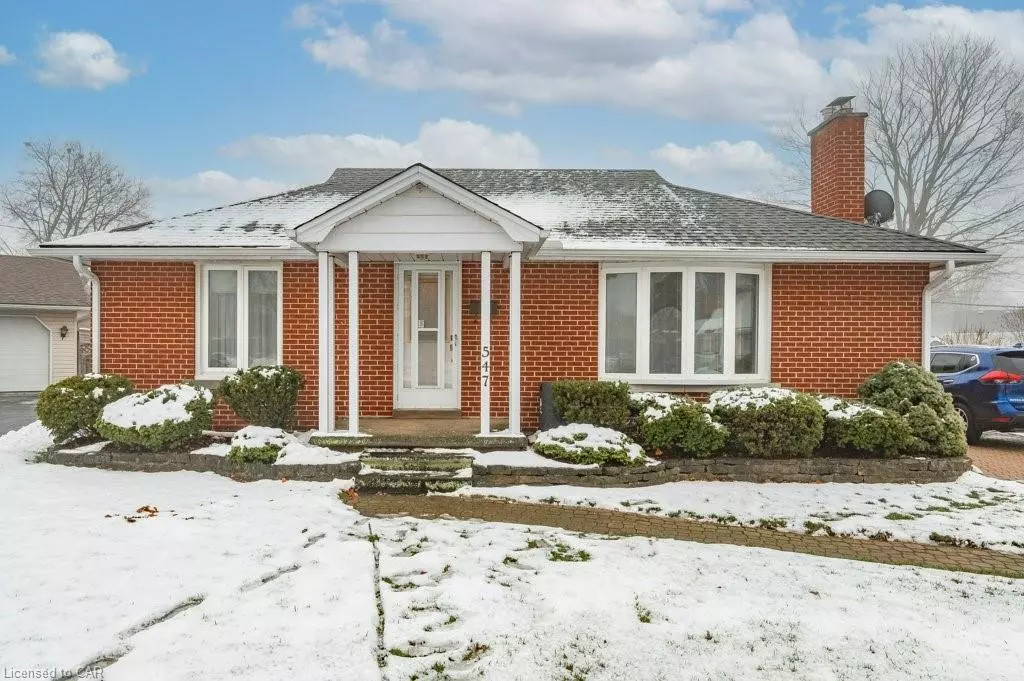 Cambridge, ON N3H 2R4,547 Philip Crescent