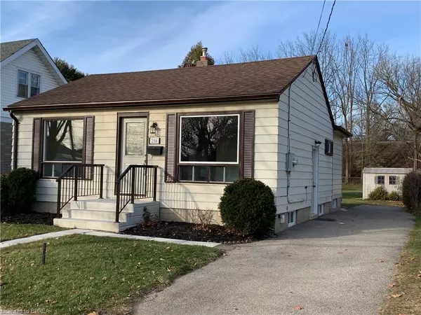 Brantford, ON N3S 4X1,286 Grey Street