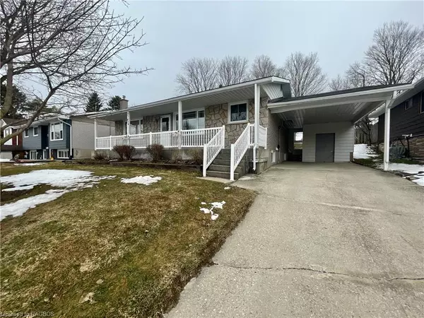 Hanover, ON N4N 3E1,273 15th Avenue